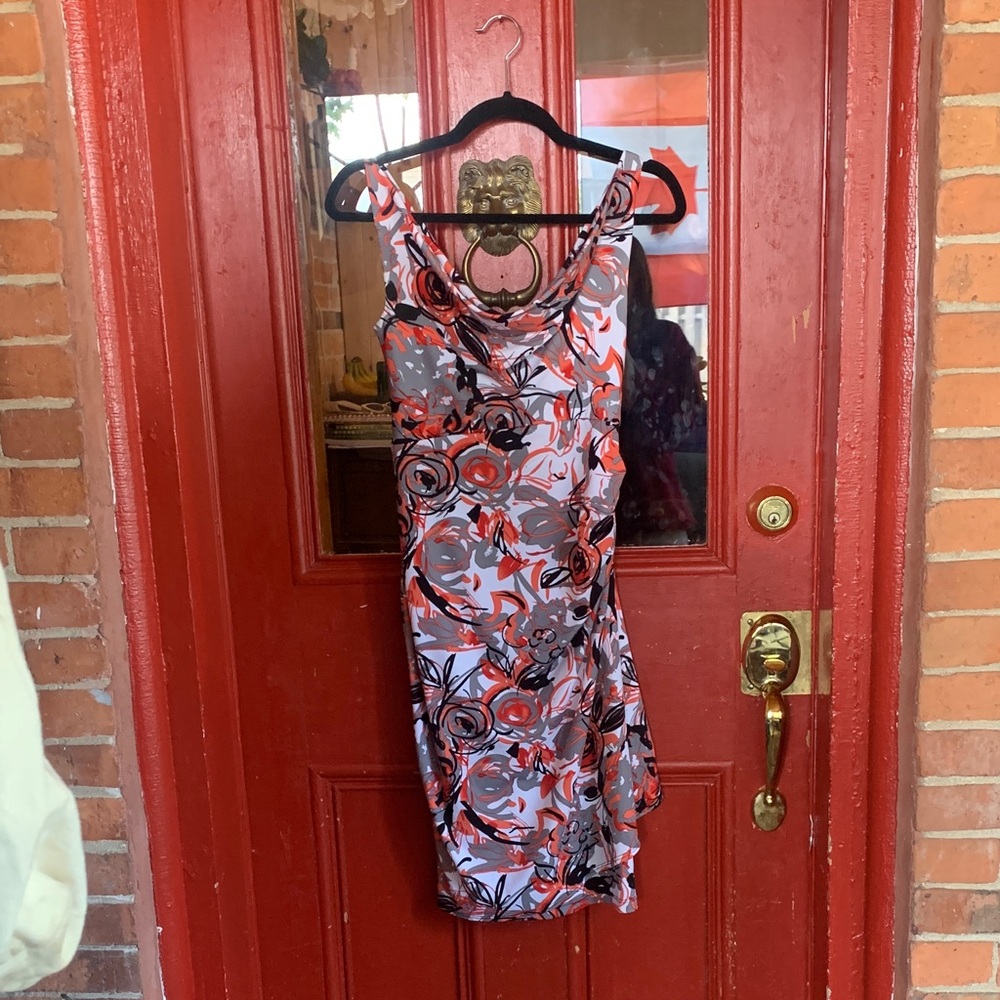Thyme Maternity Red and Black Patterned Midi Dress